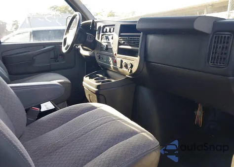 2015 Chevrolet Express 2500 Work Van from USA, damaged, VIN 1GCWGFCF9F1168182